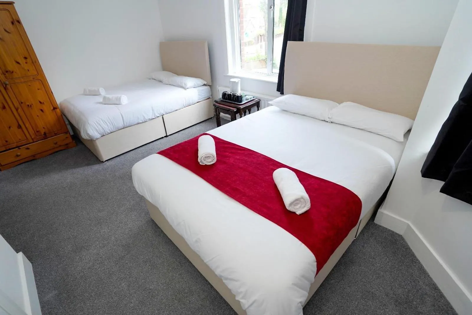 Bed and breakfast The Lodge By Birchwood Horley